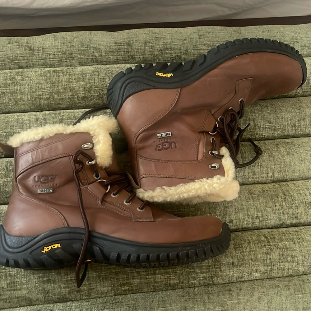 Men’s Uggs Winter Boots